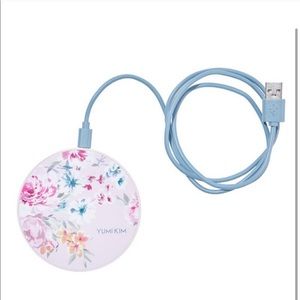 Yumi Kim Wireless Charging Pad